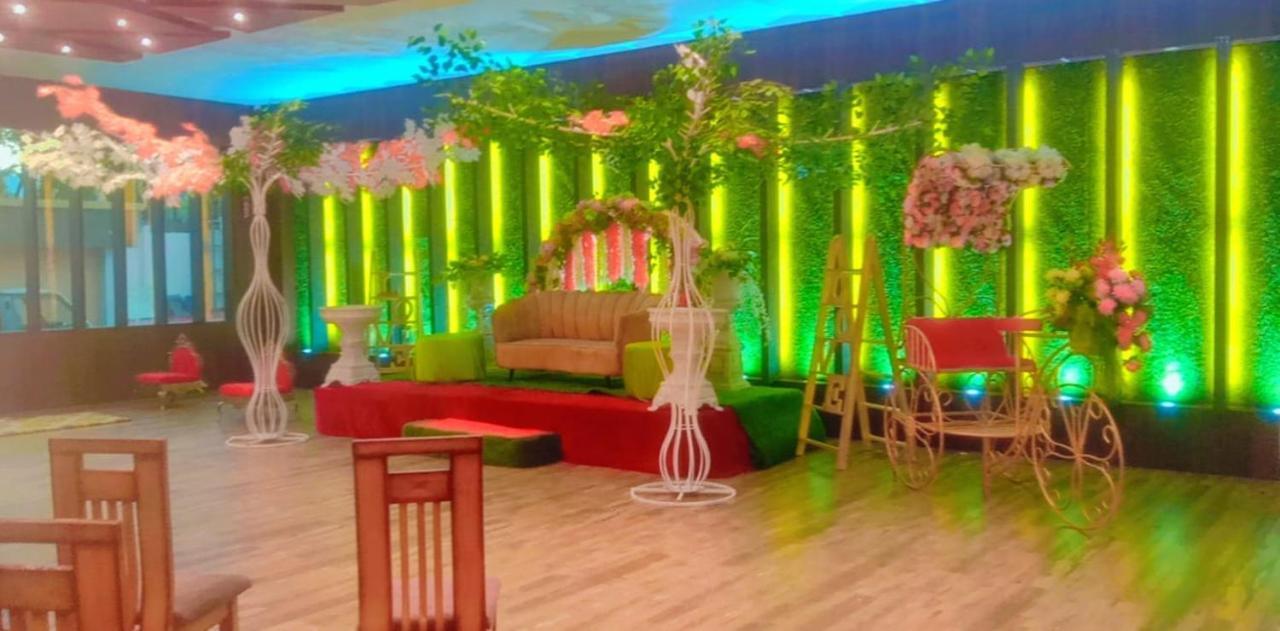 Midwaay Resort Patratu Ngoại thất bức ảnh